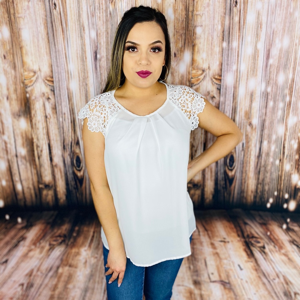 Ivory Sleeveless Tunic Top